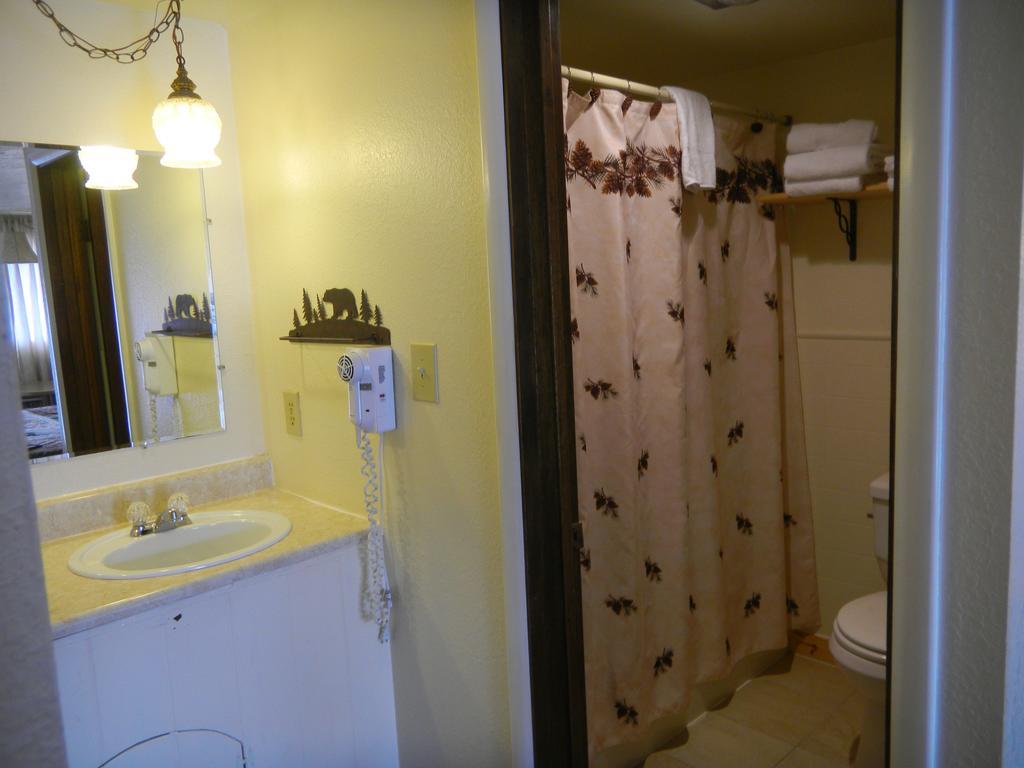 Falls Motel Thompson Falls Quarto foto